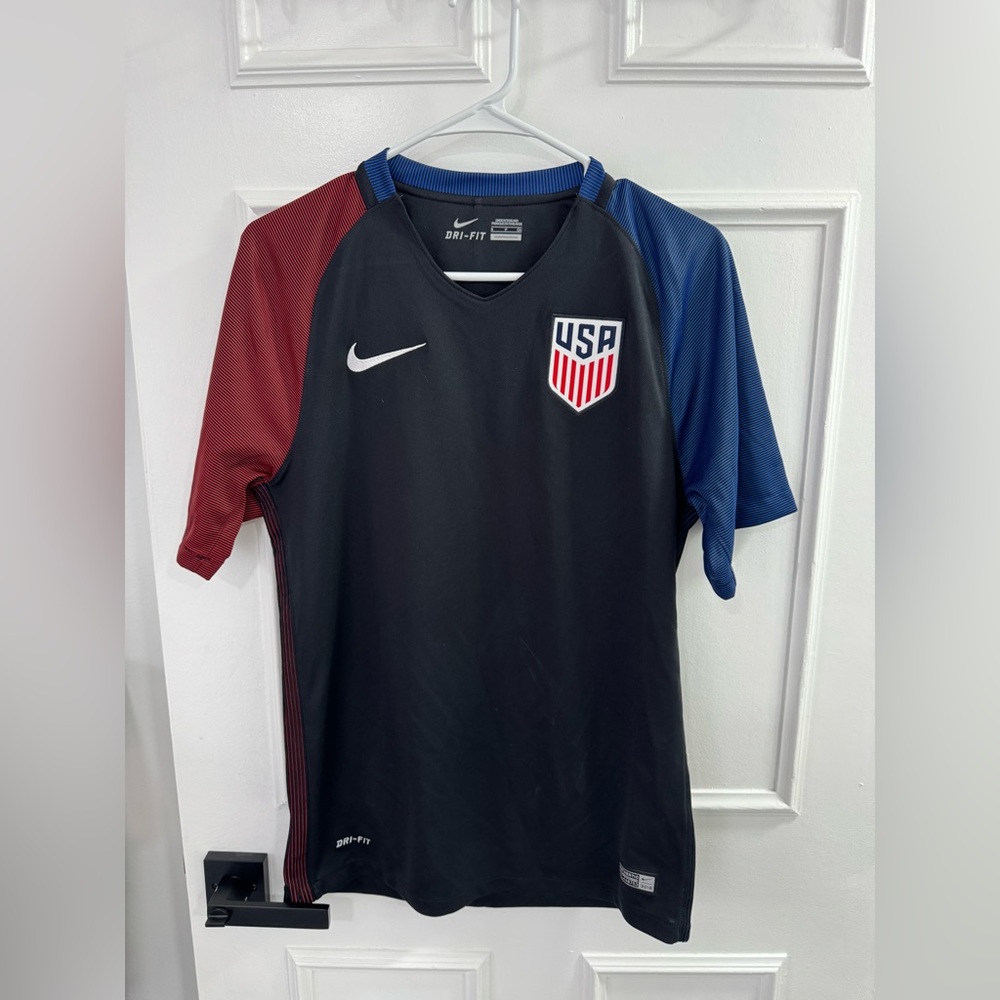 Nike USA Soccer Jersey 2016 Dri-Fit Men’s Small USMNT Training — Red Blue Black